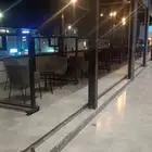 لاونج للتقبيل بالكامل