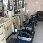 حلاق صالون للبيع