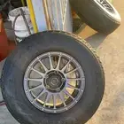 اربع كفرات مع الجنوط مقاس 17