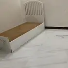 اثاث مستعمل