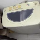 غسالة من شركة يوجين للبيع محافظة الزلفي