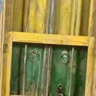 بابين و شباك قديمة