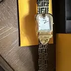ساعة فندي اصلية جديدة