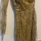 فستان للبيع