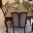 طاولة 12 كرسي