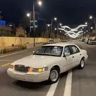 للبيع فورد جراند ماركيز