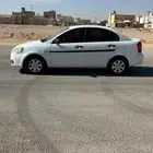 اكسنت 2010 للبيع