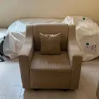 اثاث منزل عباره عن مطبخ صغير خدمه وصاله صغيره وغرفة نوم