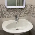 خمس مغاسل مع امريتها الحبه 50