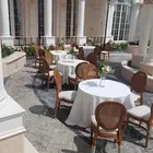 تأجير كراسي وطاولات مع التنسيق