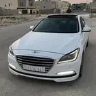 جينيسيس رويال V8