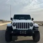 jeep gladiator جيب جلاديتور نظيف جد ا