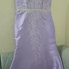 فستان للبيع