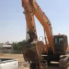 بوكلينات مع بكت غربال للايجار