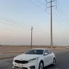 للبيع كيا كادينزا