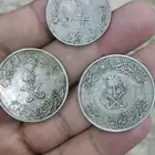 عملات معدنية قديمة تمثل تراث ووطننا الغالي وتراث الإمارات