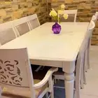 طاولة طعام