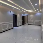 شقة اربع غرف للايجار شامل الكهرباء والماء