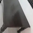 عندي طاولة للبيع