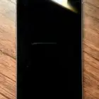 ايفون xr اللون ابيض نظيف وماانفك