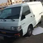 باص ميتسوبيشي 2011 L300 - بنزين للبيع