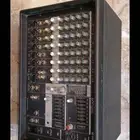 مكسر صوت في حاله ممتازه صوت صافي يشغل 4 سماعات كبار