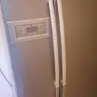 ثلاجة وغسالة صحون وفريزر