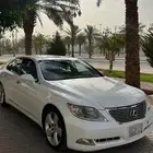 LS460