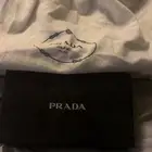 شنطة برادا وبوك اصلية