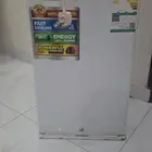 ثلاجه شبه جديده
