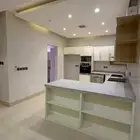 للايجار شقه بحي القيروان