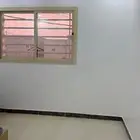 شقة دور ثاني للإجار الجدر الشرقي