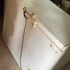 ثلاجه وطاوله تلفاز بنفس الوقت دفايه برد