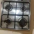 أجهزة كهربائية (برادة - فرن كهربائي - بوتوقاز سطحي)