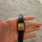 ساعة كارتير فنتج Cartier Tank من النوادر عمرها 45 سنة