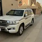 لاندكروزر 2019 ديزل مخزن