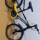 دراجه للبيع. استخدم بسيط جدا .
