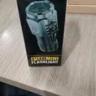 كشاف بحجم الاصبع