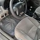 للبيع كورولا 2013 قير عادي مكينه وقير شرط الممشى 300