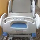 سرير طبي كهربائي للبيع