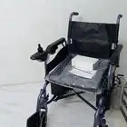 كرسي متحرك جديد