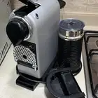 ماكينة تحضير قهوة إسبريسو مزودة بكبسولات