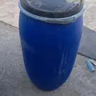 براميل للتخزين للماء والحب وايضا متوفر للعسل جمله ومفرد