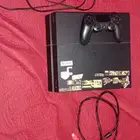 سوني فور نظيف بس اليد الزر خربان