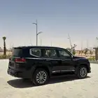 لاندكروزر 2023 VX.S