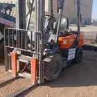 فوركلفت رافعة للايجار