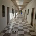 سكن عمال مقابل العامر مول بالمبرز