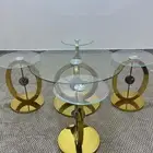 طاوله كبيره و4 خدمه
