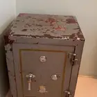 تجوري تراثي عمره اكثر من 45 سنه