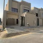 للبيع فيلا حي الشعلة تفصيل مميز جدا